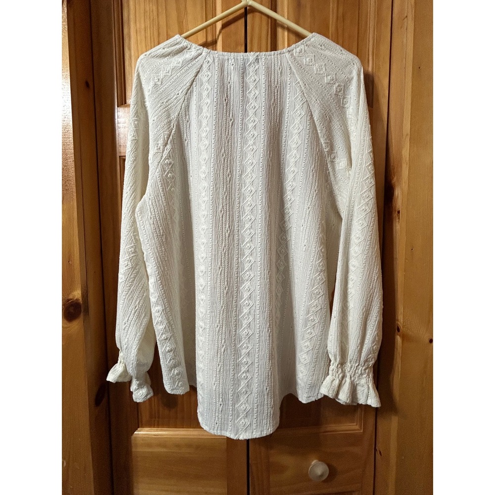 FRYE Textured Eyelet Blouse Salt Breeze V Neck Cottagecore Boho Peasant XL - Picture 3 of 7